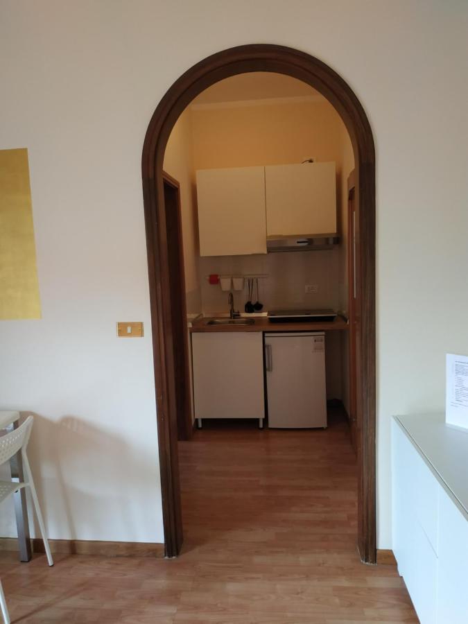 B&B Villa Filotea & Apartment Дезенцано-дель-Гарда Екстер'єр фото