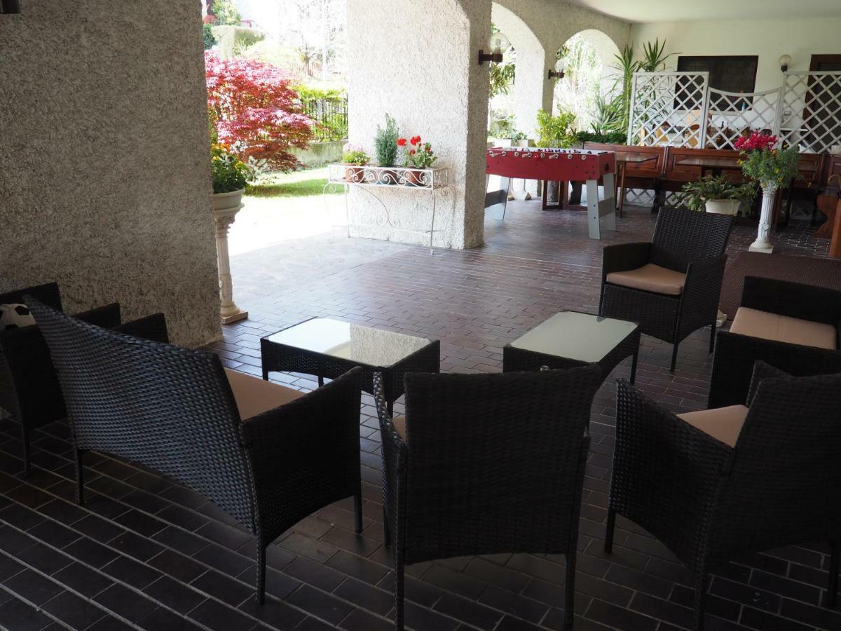 B&B Villa Filotea & Apartment Дезенцано-дель-Гарда Екстер'єр фото