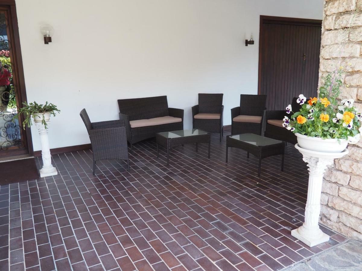 B&B Villa Filotea & Apartment Дезенцано-дель-Гарда Екстер'єр фото